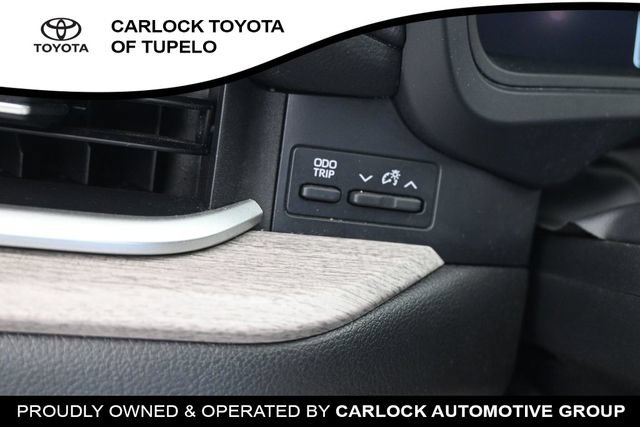 Used 2024 Toyota Grand Highlander AWD image 26