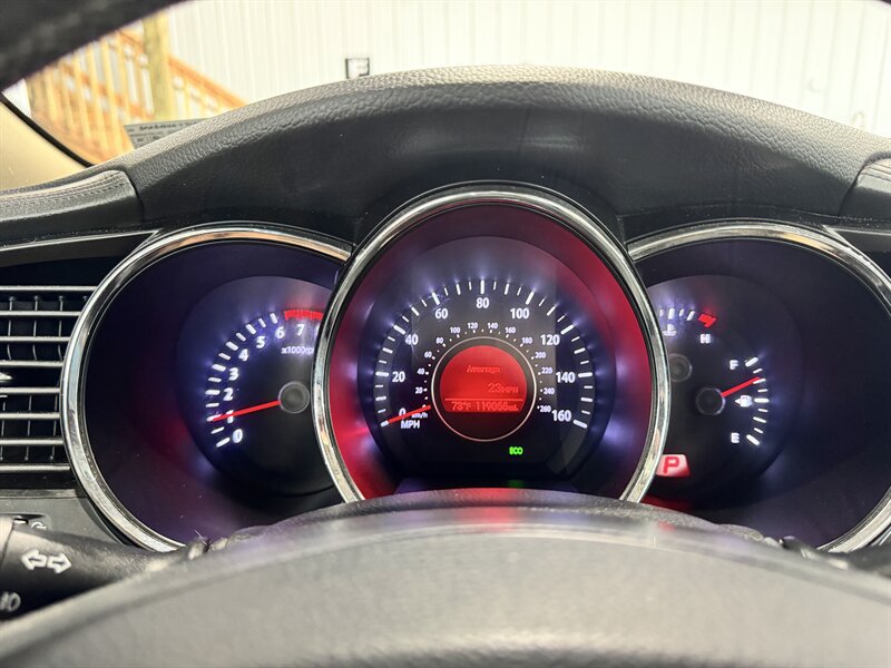 Used 2012 Kia Optima EX w/ Premium Pkg FWD image 10