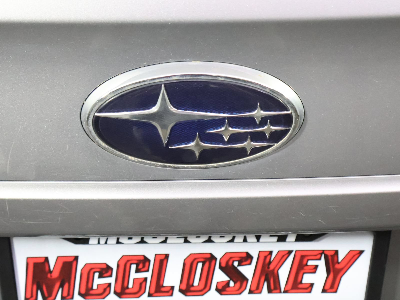 Used 2011 Subaru Outback 2.5i Limited w/ PWR Moonroof Pkg AWD/4WD image 8