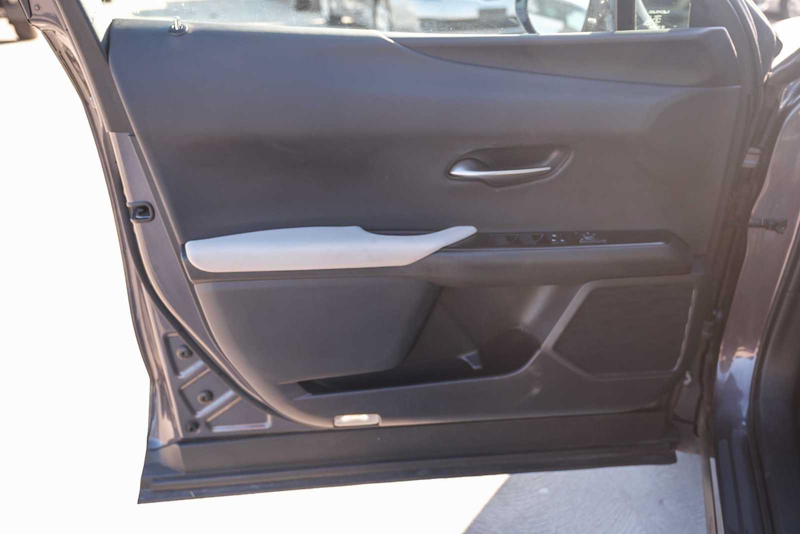 Used 2023 Lexus UX 250h F Sport w/ Accessory Package (Z1) AWD/4WD image 22