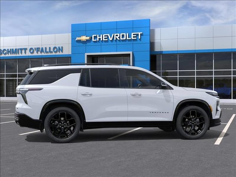 New 2026 Chevrolet Traverse RS w/ LPO, Floor Liner Package FWD image 5
