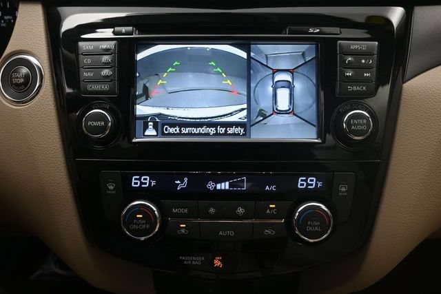 Used 2015 Nissan Rogue SV w/ SV Premium Package FWD image 12