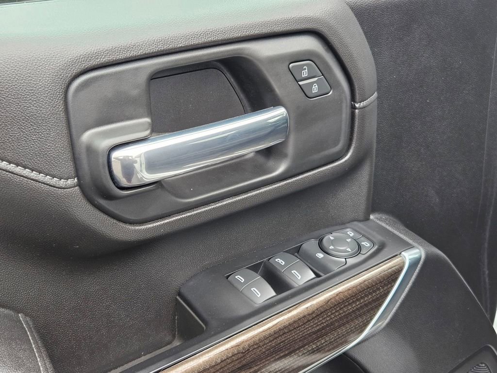Used 2023 Chevrolet Silverado 2500 LT w/ Convenience Package image 11