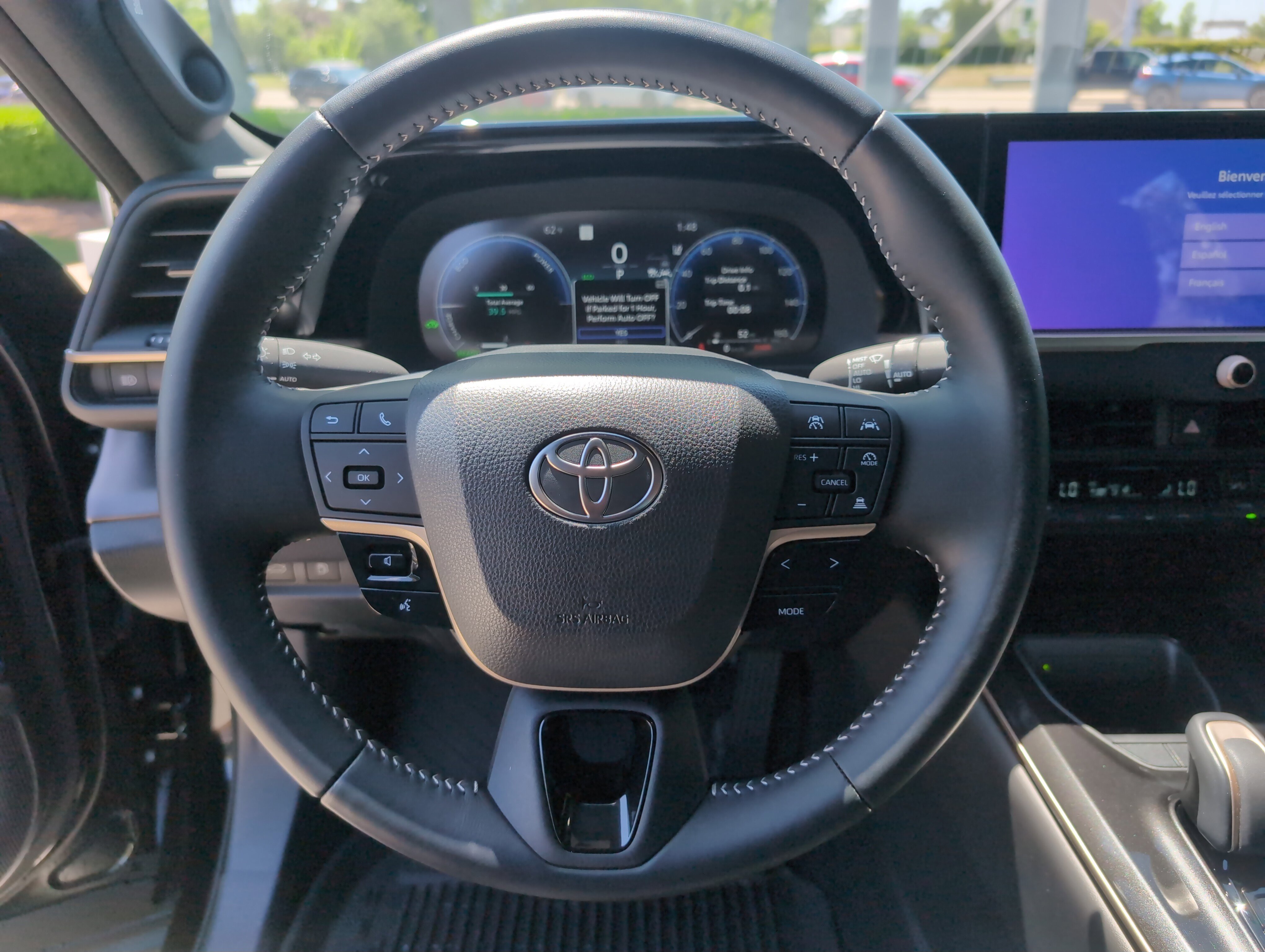 Certified 2025 Toyota Crown AWD/4WD image 18