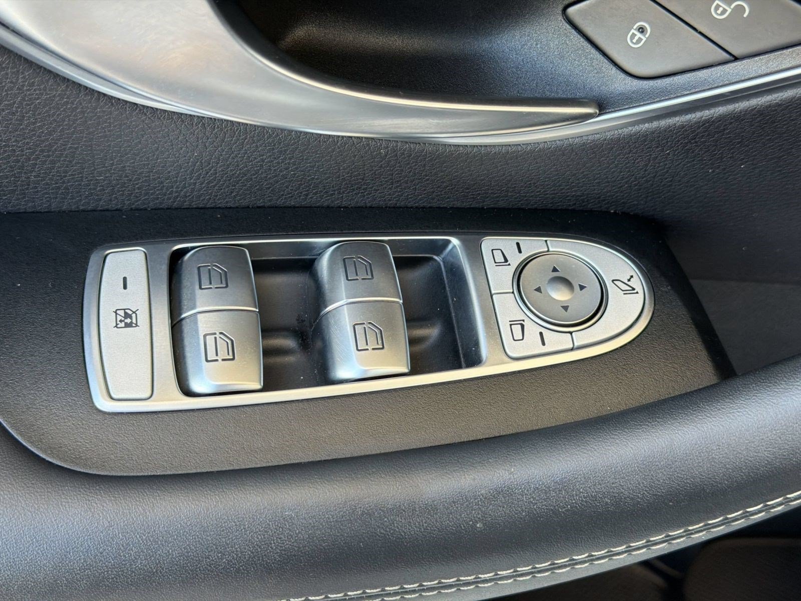 Used 2019 Mercedes-Benz E 53 AMG 4MATIC Cabriolet image 23