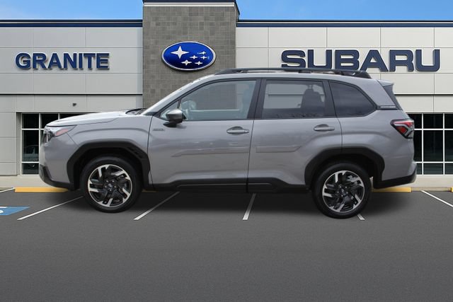 Used 2025 Subaru Forester Premium AWD/4WD image 7