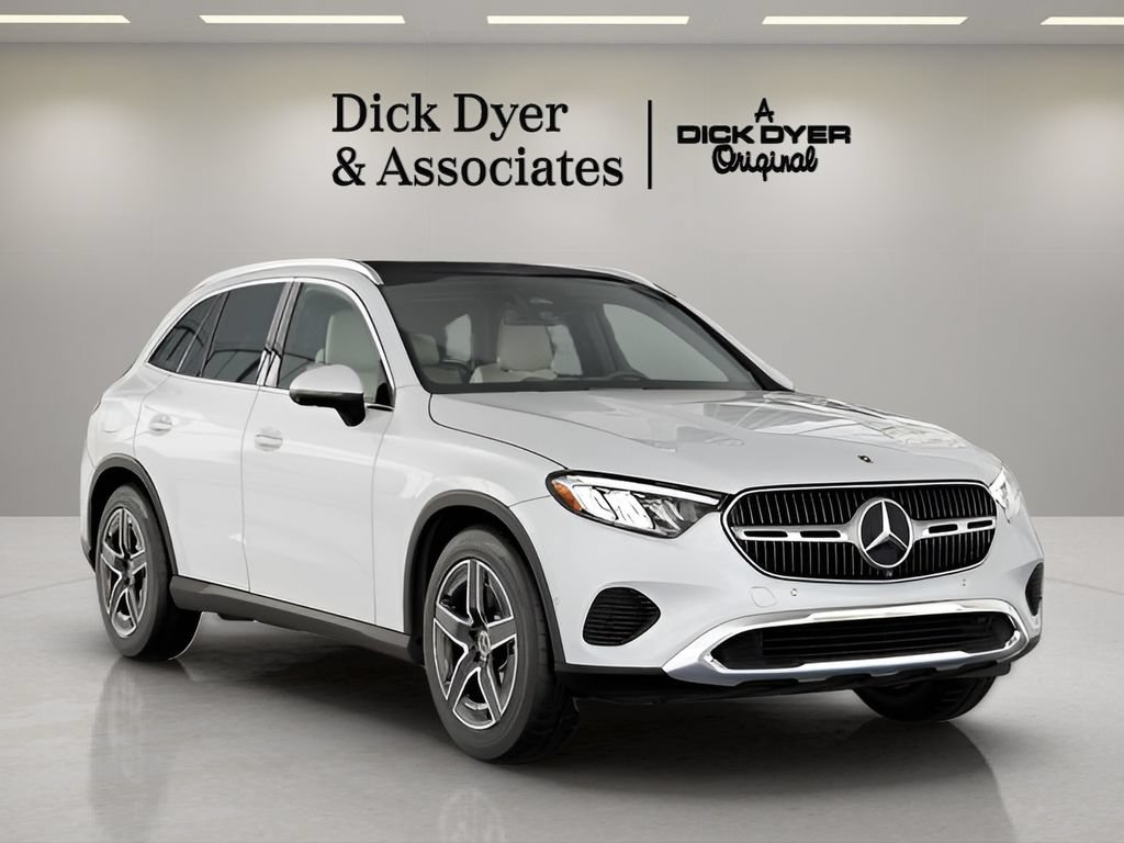 Used 2026 Mercedes-Benz GLC 300 image 5