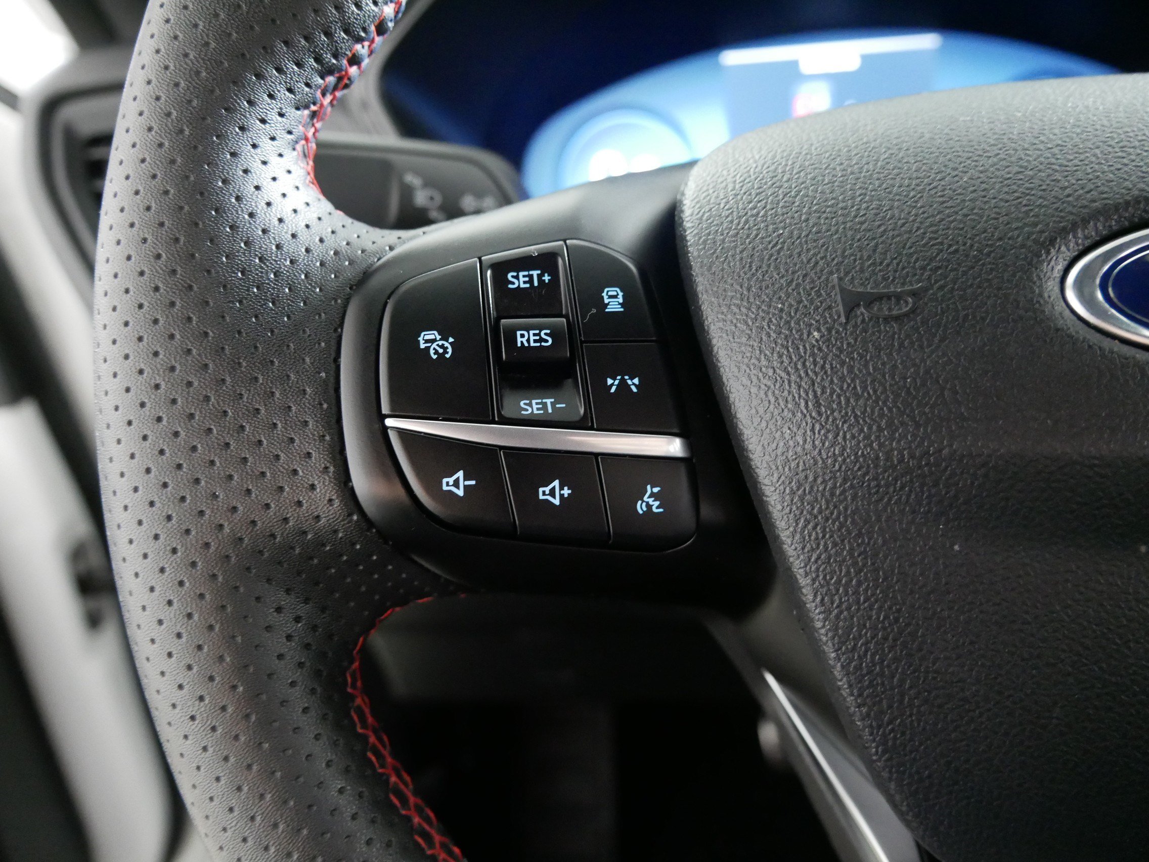 Used 2023 Ford Escape ST-Line Select w/ Tech Pack #2 AWD/4WD image 27