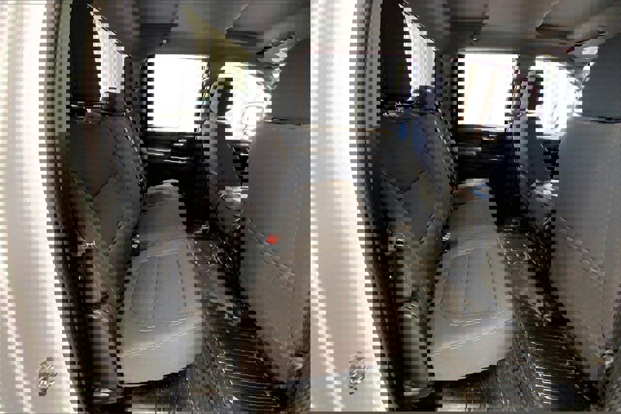 Used 2023 Chevrolet Silverado 2500 LT w/ Snow Plow Prep/Camper Package image 25