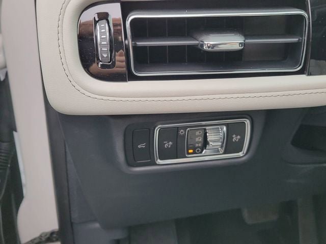 New 2026 Lincoln Aviator AWD image 5