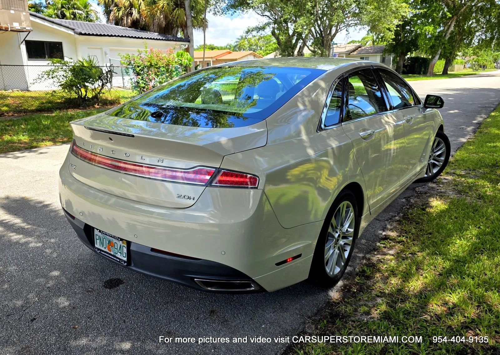 Used 2014 Lincoln MKZ Hybrid w/ Equipment Group 202A Reserve FWD image 14