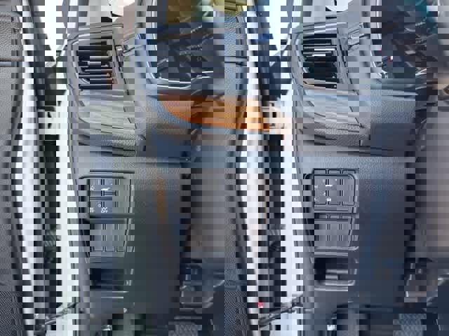 Used 2022 Honda CR-V Touring image 10