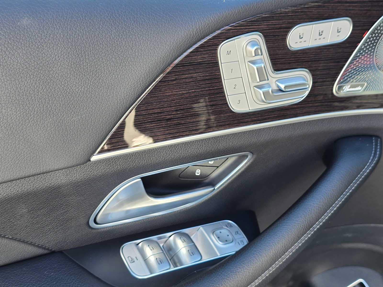 Used 2024 Mercedes-Benz GLE 450 4MATIC image 23