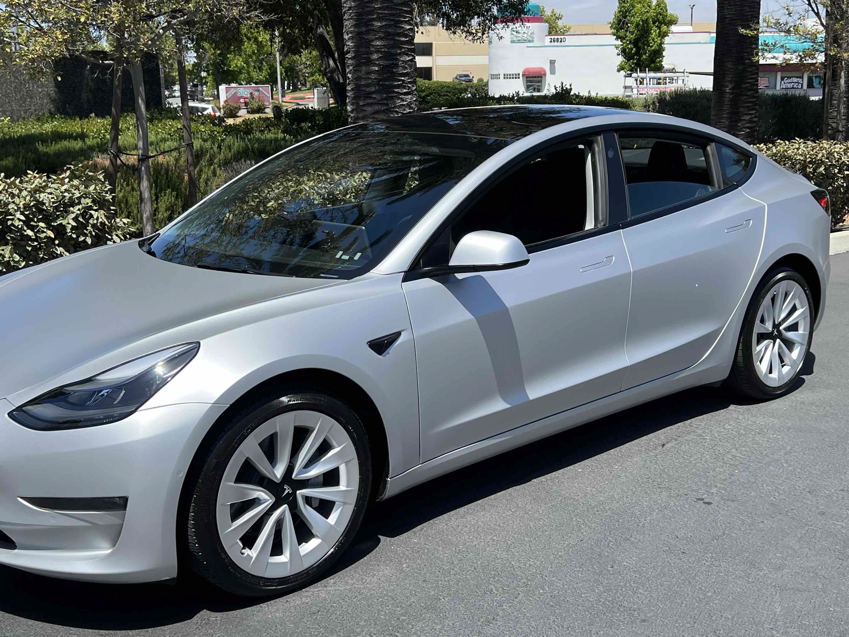 Used 2021 Tesla Model 3 Long Range AWD/4WD image 40