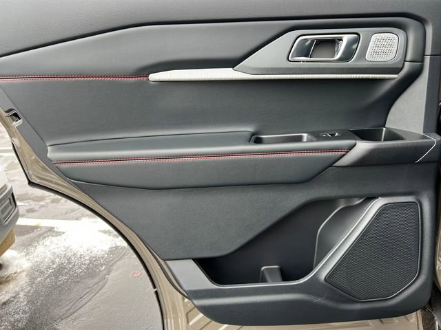 New 2026 Ford Explorer ST image 41