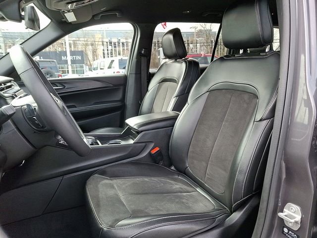 Used 2024 Jeep Grand Cherokee L Laredo AWD/4WD image 13