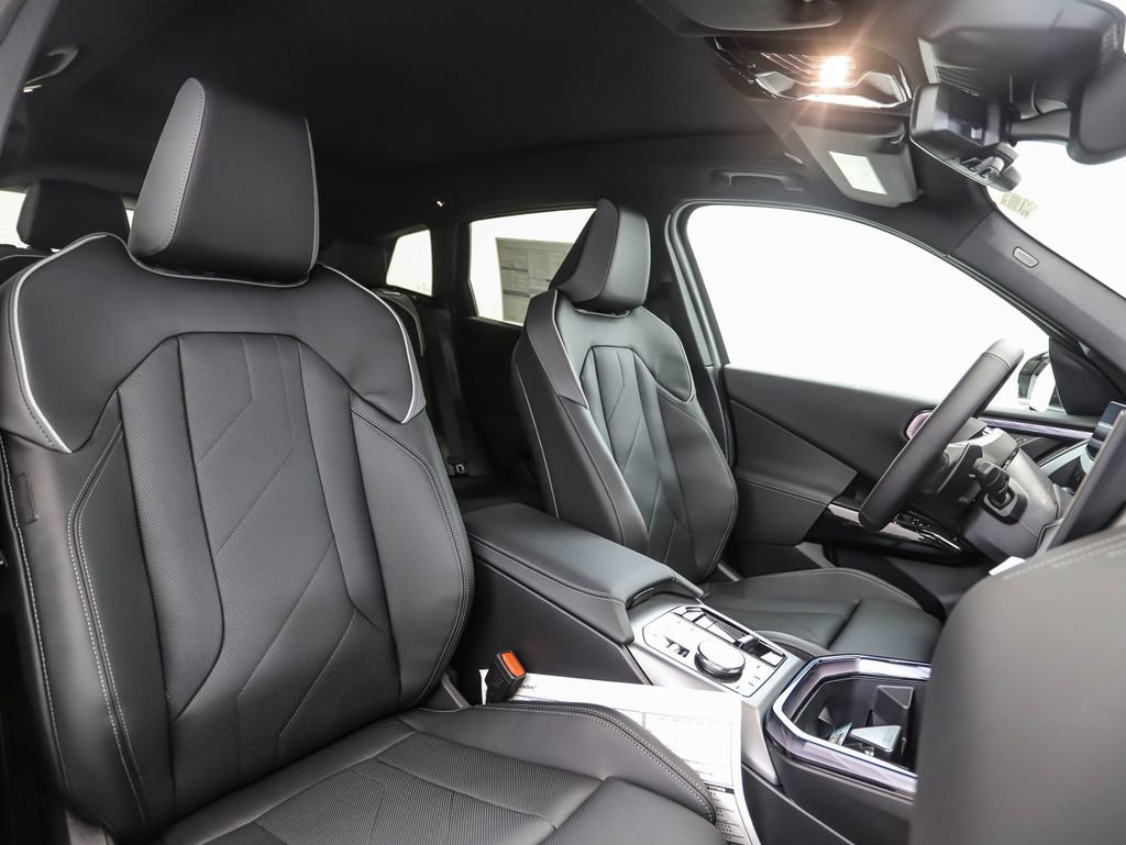 Used 2026 BMW X3 xDrive30 w/ Premium Package image 32