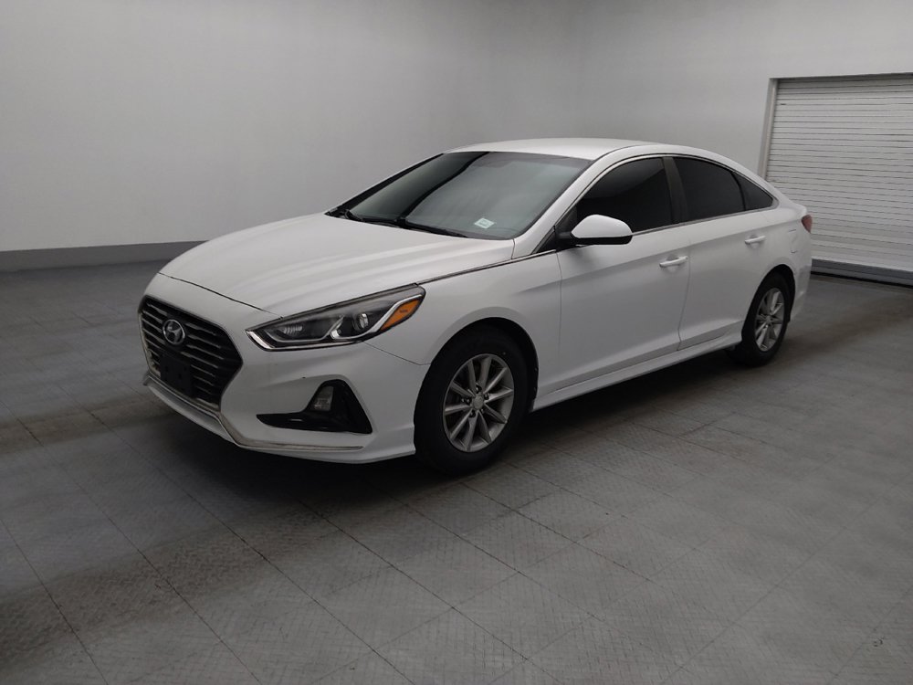 Used 2018 Hyundai Sonata SE FWD image 2