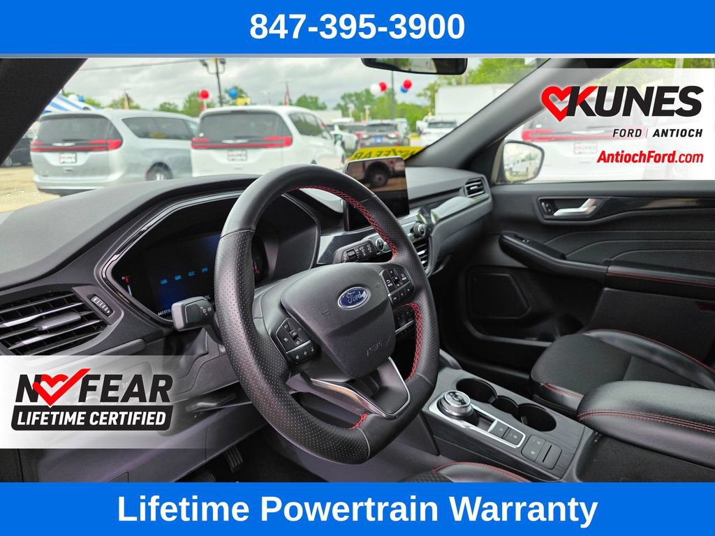 Certified 2025 Ford Escape ST-Line AWD/4WD image 15