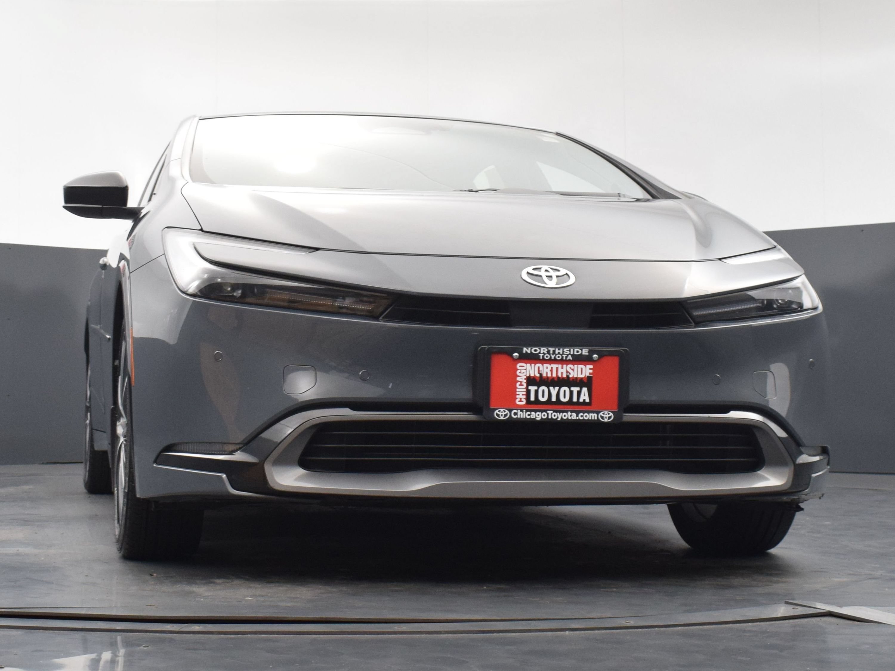 Used 2023 Toyota Prius Limited AWD/4WD image 33