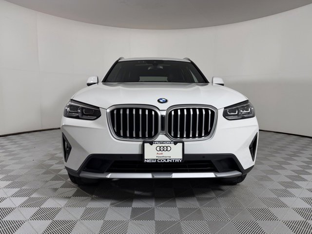 Used 2023 BMW X3 xDrive30i w/ Premium Package image 2