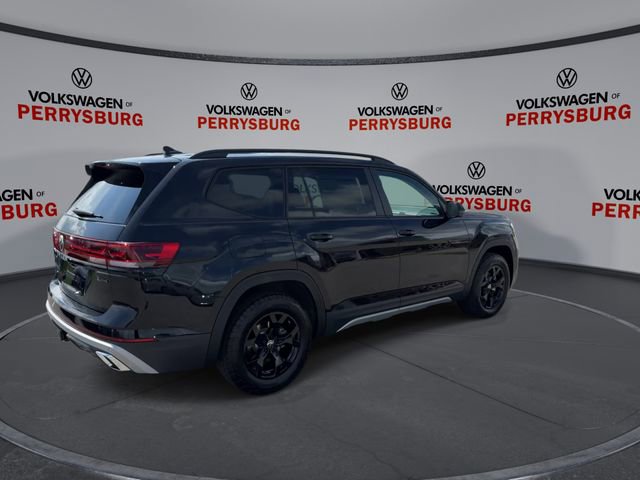 New 2026 Volkswagen Atlas Peak Edition image 8