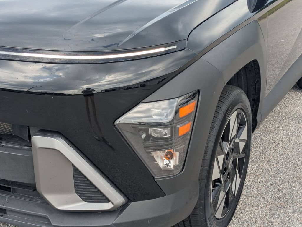 Used 2024 Hyundai Kona SEL AWD/4WD image 9