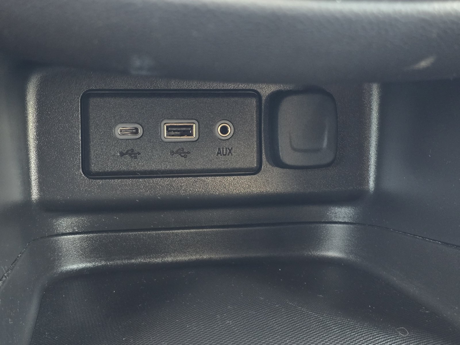 Used 2022 Chevrolet Equinox RS FWD image 21