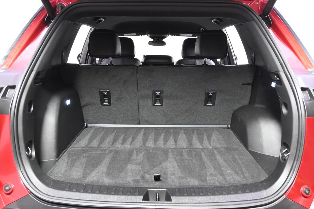 Used 2025 Chevrolet Equinox LT w/ Convenience Package II image 19