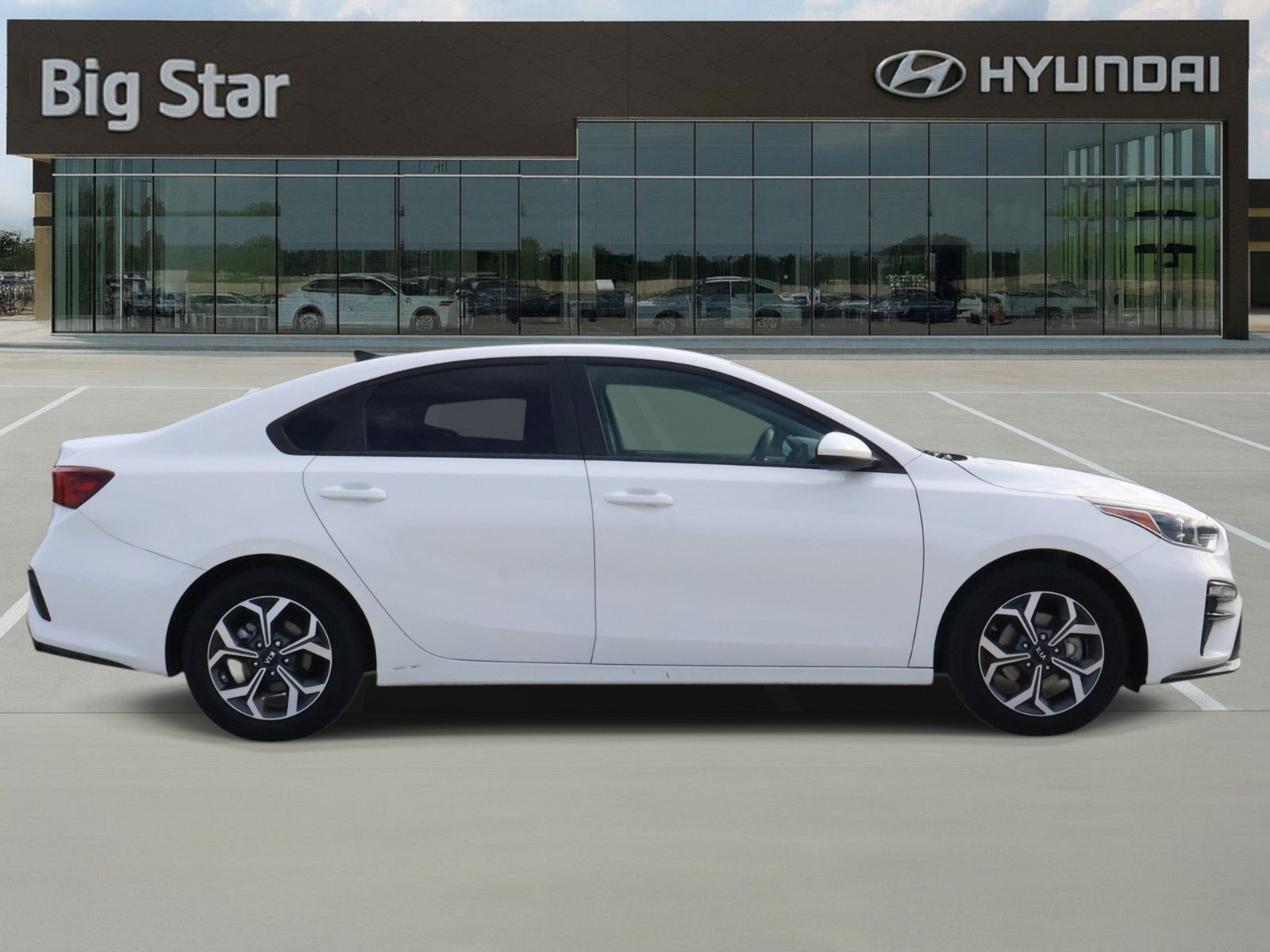 Used 2020 Kia Forte LXS FWD image 5