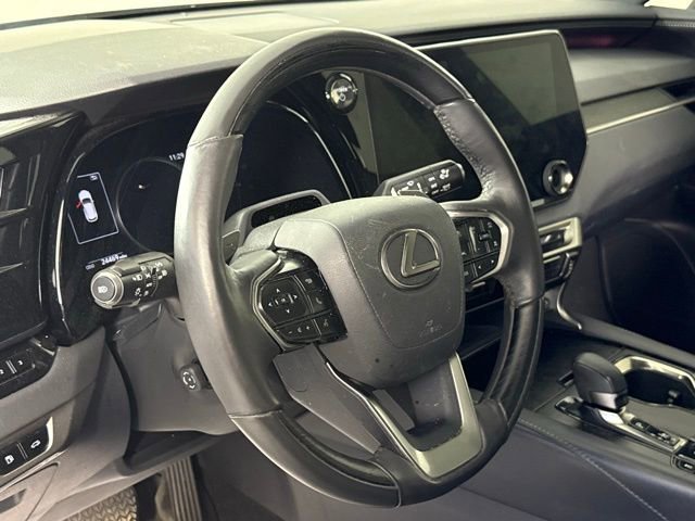 Used 2023 Lexus RX 350 w/ Accessory Package (Z1) image 20