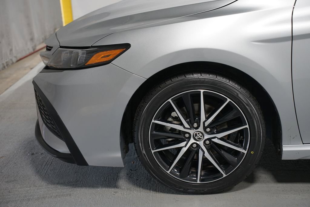 Certified 2024 Toyota Camry SE image 5