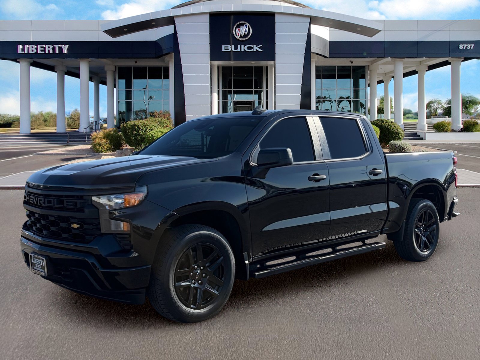 Used 2022 Chevrolet Silverado 1500 Custom w/ LPO, Dark Essentials Package RWD image 6