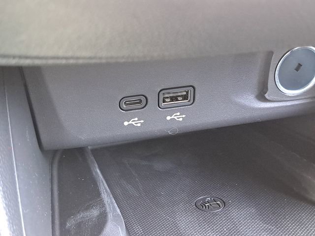 New 2026 Buick Envista Sport Touring w/ Convenience I Package image 32