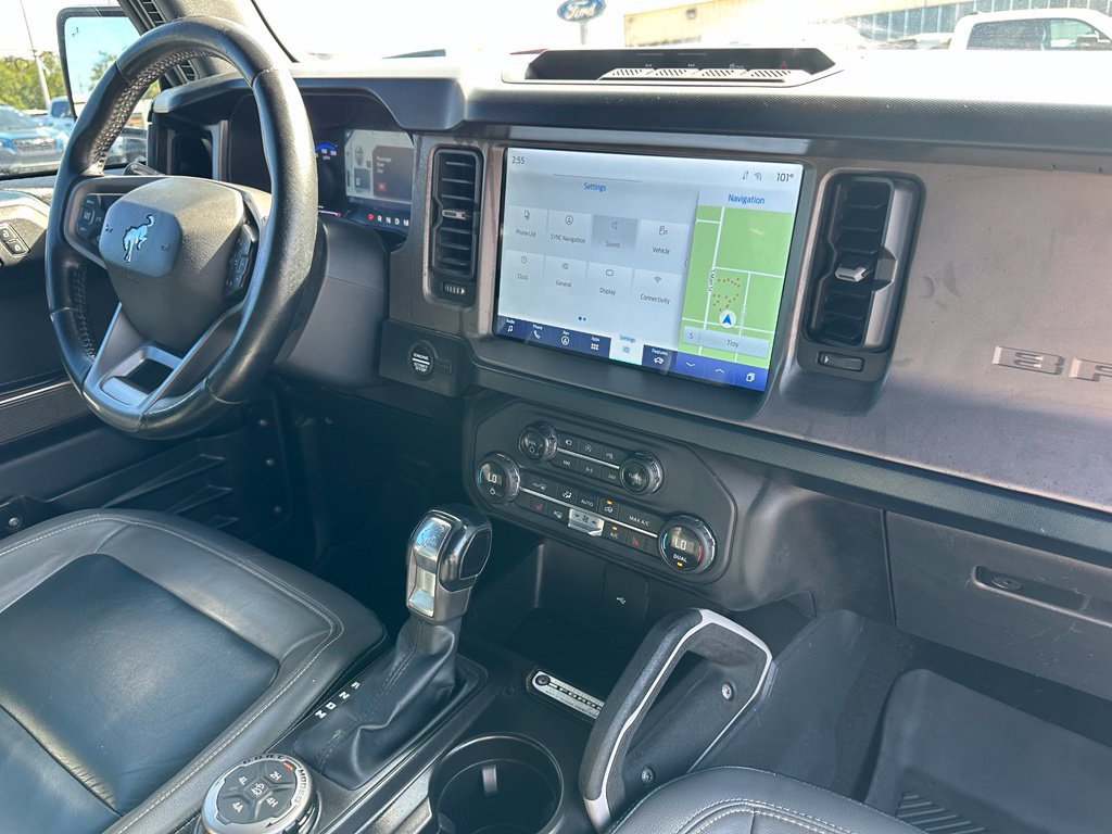 Used 2021 Ford Bronco Outer Banks AWD/4WD image 19