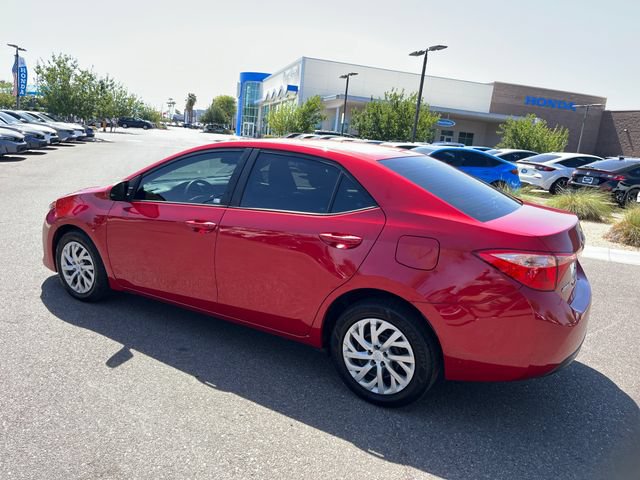Used 2019 Toyota Corolla LE w/ Carpet Mat Package (TMS) FWD image 9