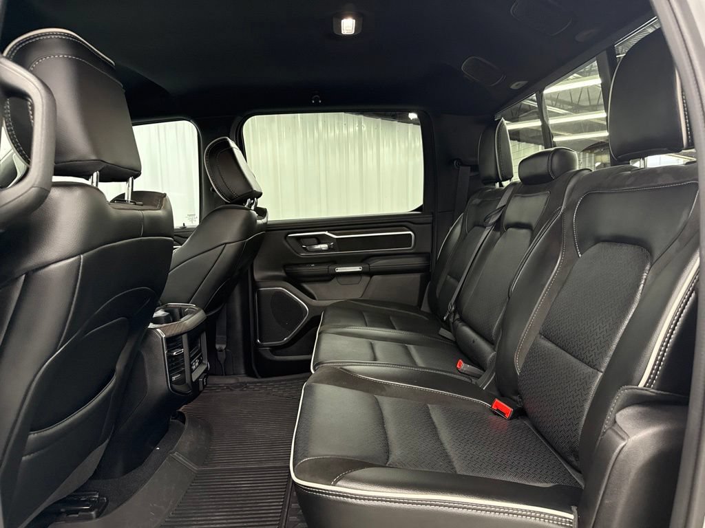 Used 2025 RAM 1500 Laramie w/ Sport Appearance Package AWD/4WD image 13