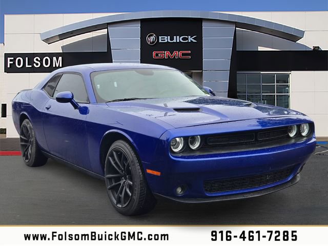 Used 2022 Dodge Challenger SXT w/ Blacktop Package image 1