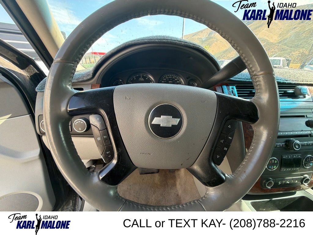 Used 2008 Chevrolet Suburban LT w/ LT Preferred Equipment Group AWD/4WD image 26