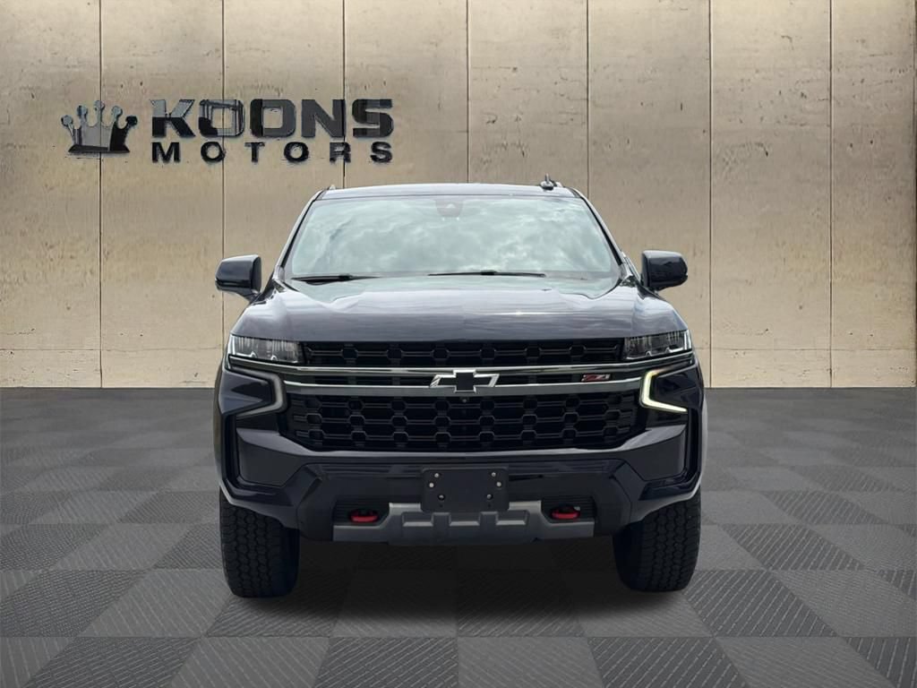 Used 2021 Chevrolet Tahoe Z71 w/ Luxury Package AWD/4WD image 3