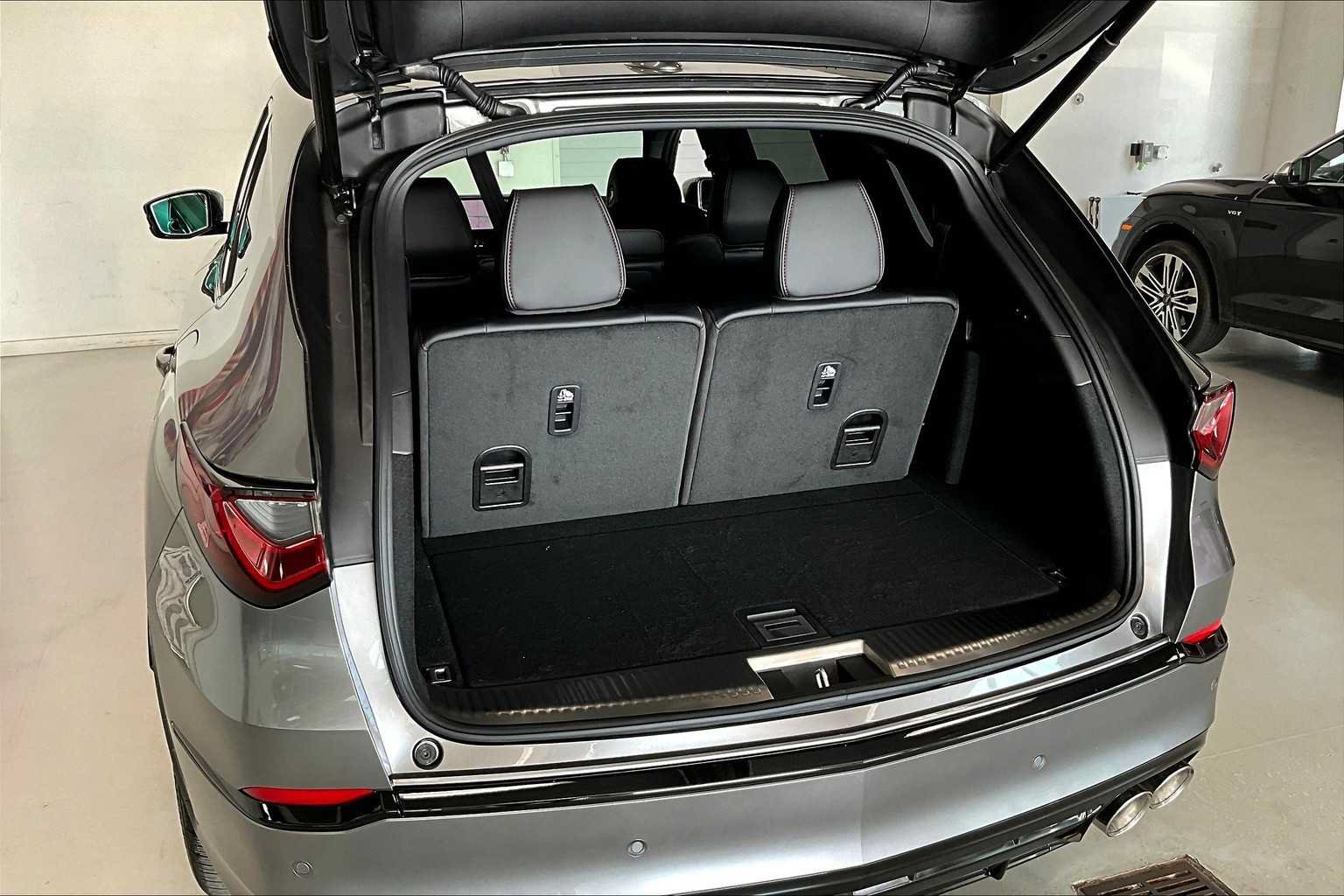New 2026 Acura MDX Type S AWD/4WD image 18
