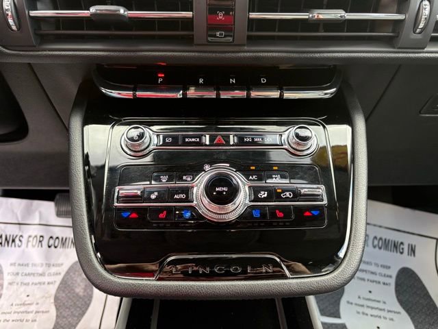Used 2022 Lincoln Corsair Reserve w/ Equipment Group 201A image 21