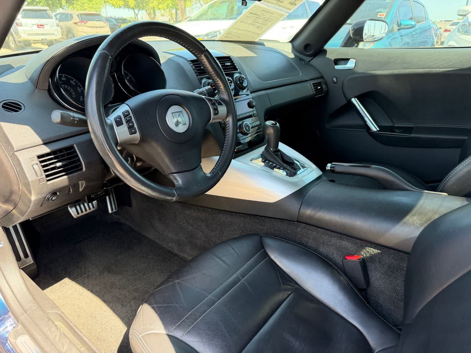 Used 2007 Saturn Sky w/ Premium Trim Pkg RWD image 2