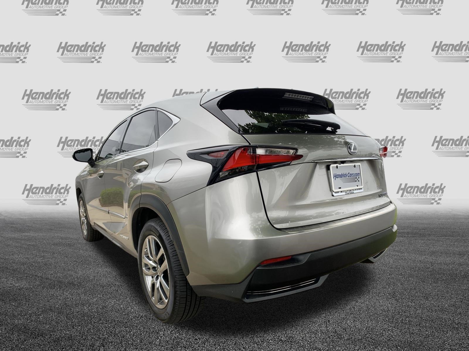 Used 2015 Lexus NX 300h FWD w/ Comfort Package image 8
