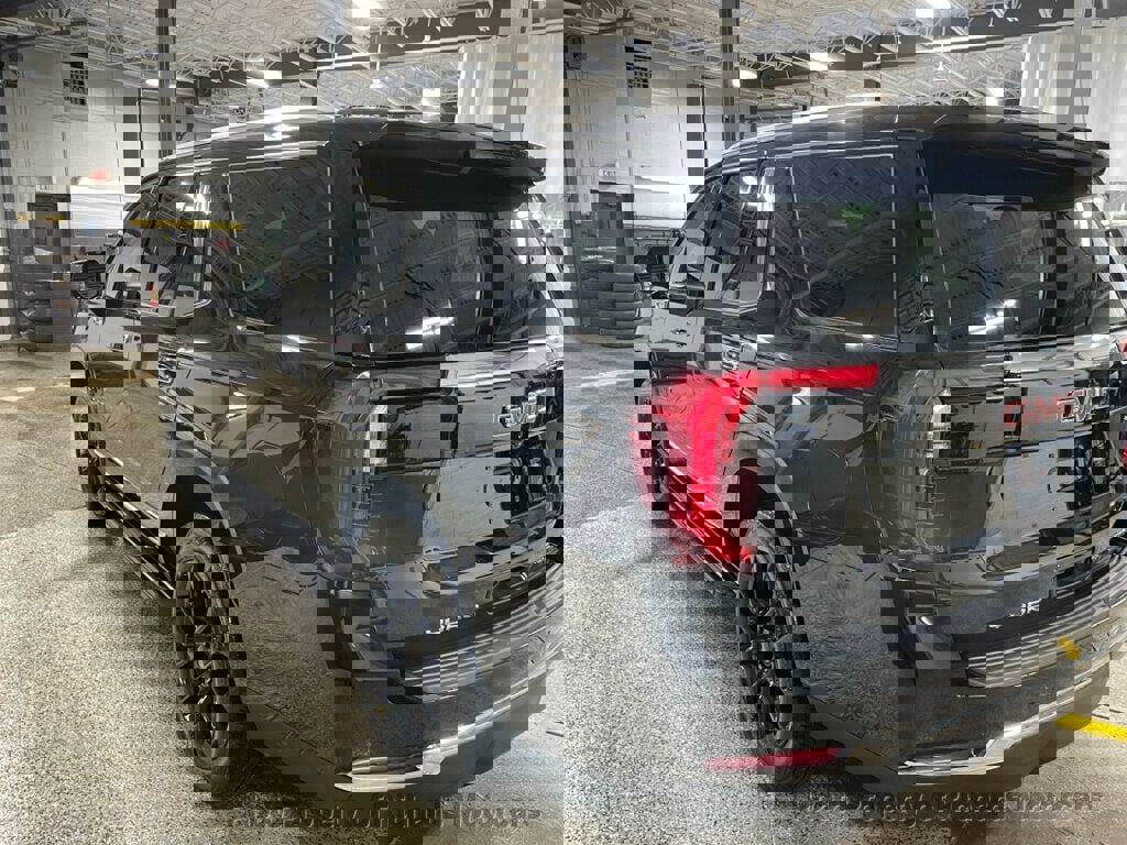 Used 2026 GMC Yukon Elevation image 5