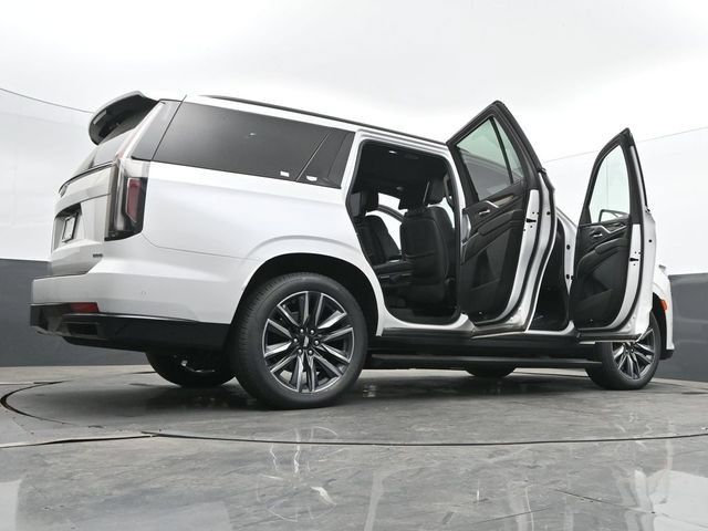 Used 2024 Cadillac Escalade Sport Platinum w/ LPO, Floor Liner Package AWD/4WD image 79