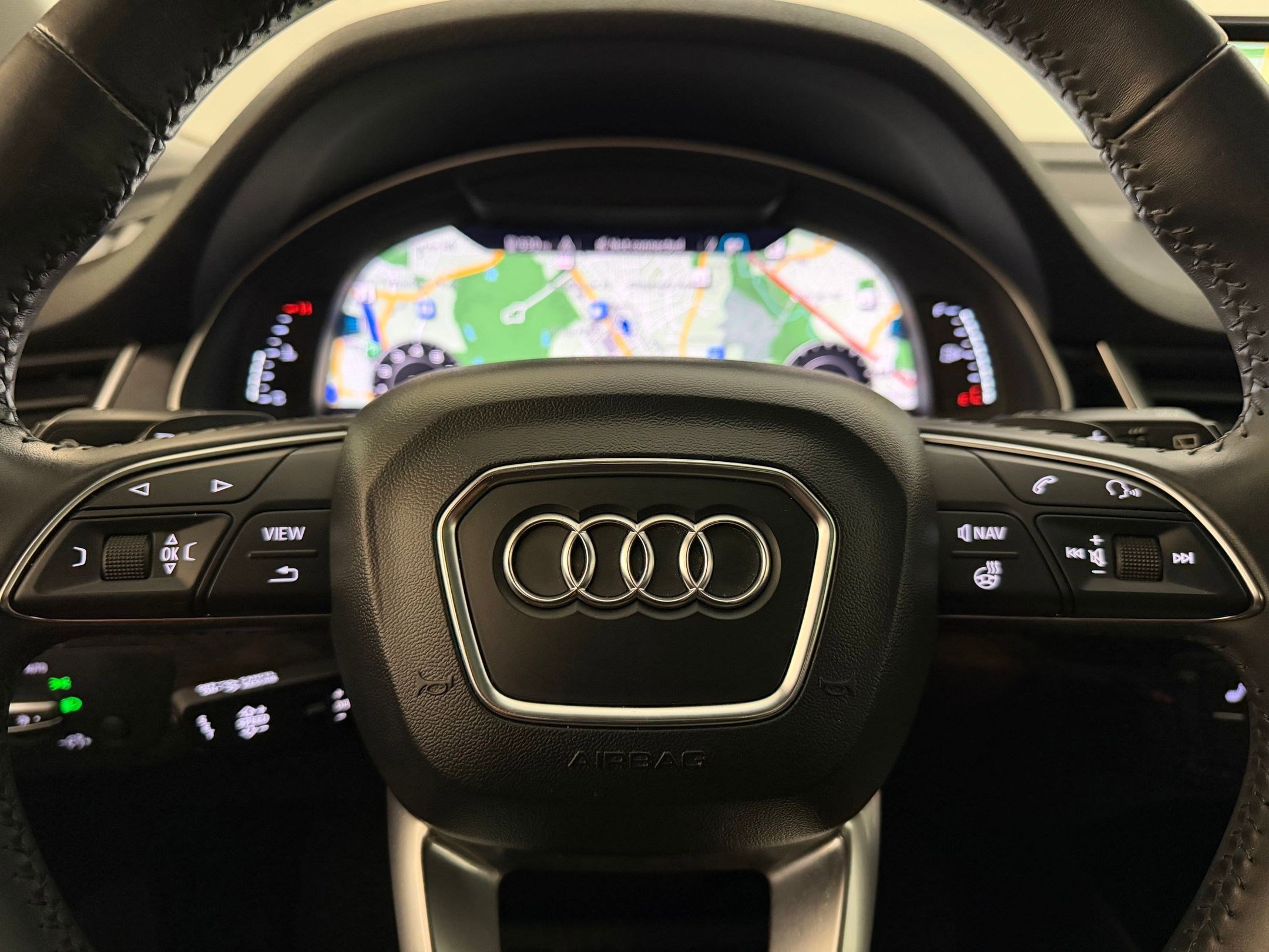 Used 2018 Audi Q7 3.0T Premium Plus w/ Premium Plus Package AWD/4WD image 17
