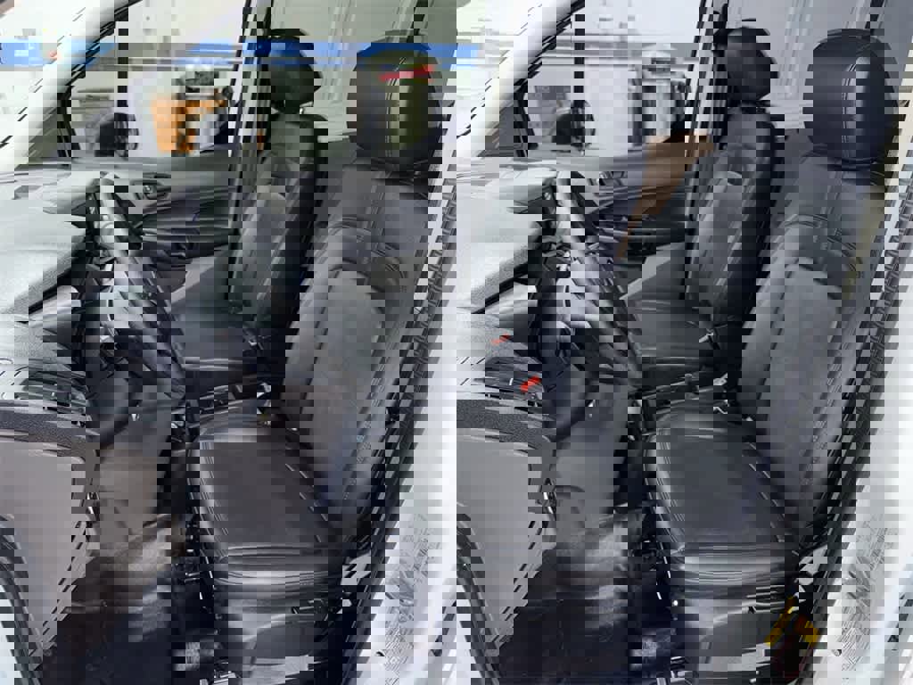 Used 2023 Ford Transit Connect XL image 15