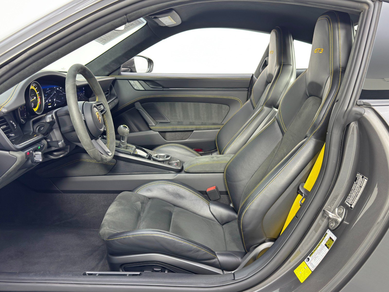 Used 2023 Porsche 911 GT3 RWD image 12
