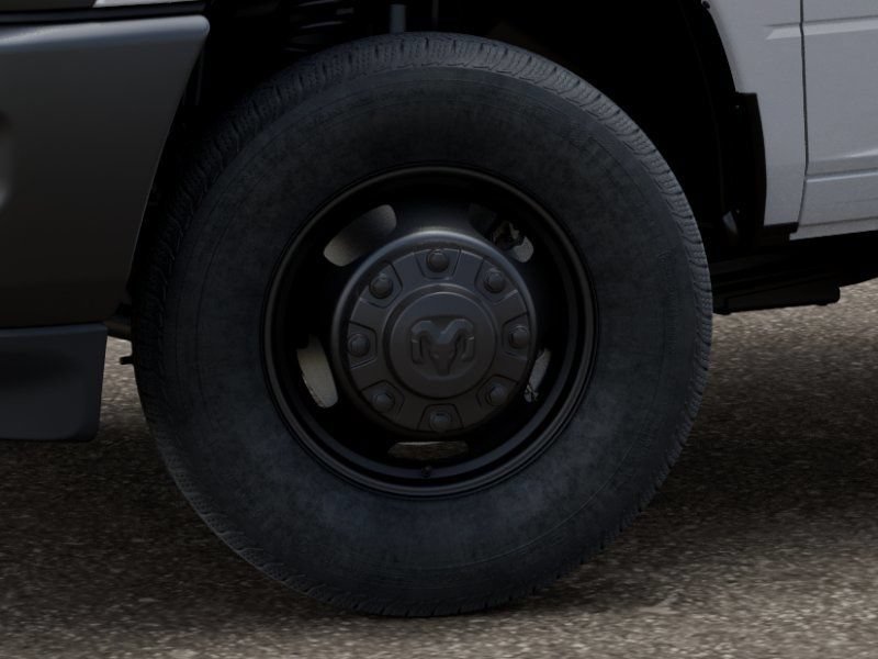 New 2025 RAM 3500 Tradesman AWD/4WD image 9